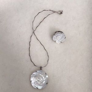 Mother of Pearl necklace and ring.
